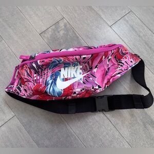 Nike floral women belt bag crossbody sport